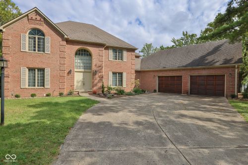 9105 Promontory Road, Indianapolis, IN, 46236 | Card Image