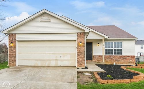 4067 Dogwood Ct, Franklin, IN, 46131-7422 | Card Image