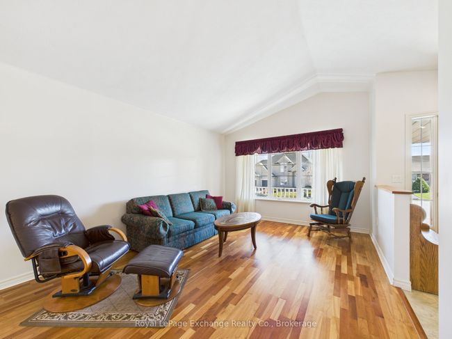172 Park Dr, House other with 3 bedrooms, 2 bathrooms and 4 parking in Wingham ON | Image 7