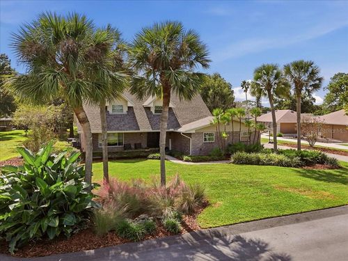 70 Greenfield Ct, WINTER HAVEN, FL, 33884-1302 | Card Image