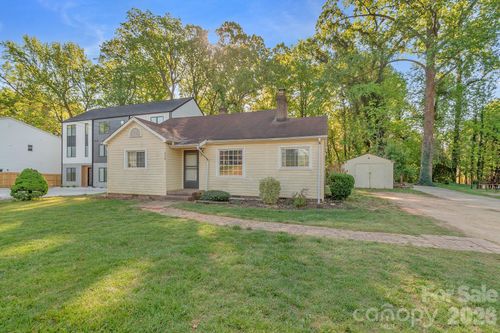 4430 W Tyvola Rd, Charlotte, NC, 28208-6752 | Card Image