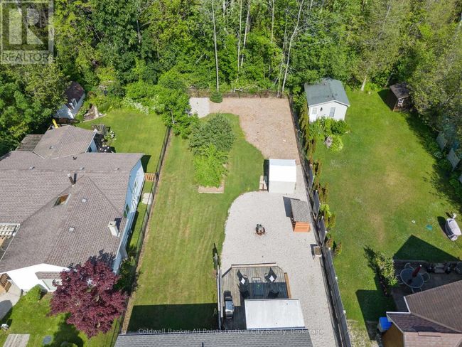 7 Andrew Cres, House other with 2 bedrooms, 1 bathrooms and 6 parking in Goderich ON | Image 41