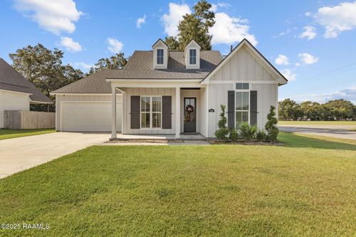 100 Parkerson St, Lafayette, LA, 70506-3559 | Card Image