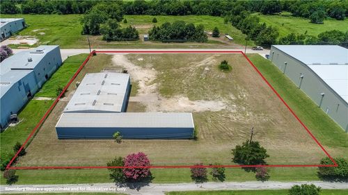 335 Nagel Dr, Caldwell, TX, 77836 | Card Image