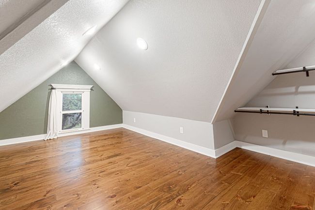 508 S Walnut St, House other with 4 bedrooms, 2 bathrooms and 6 parking in Lampasas TX | Image 25