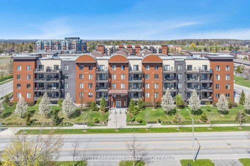 211-100 Dean Ave, Barrie, ON, L4N0M3 | Card Image