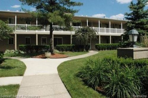 apt-8-475 S Adams Rd, Birmingham, MI, 48009-6752 | Card Image