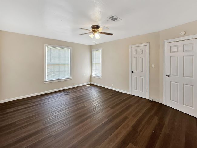 345 Alabama, House other with 3 bedrooms, 1 bathrooms and null parking in Beaumont TX | Image 5