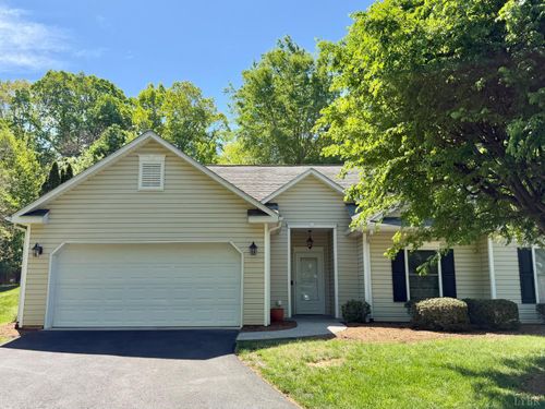 76 Fairway Oaks Dr, Hardy, VA, 24101-2680 | Card Image