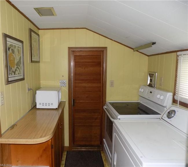 360 Melrose Avenue, Sold in Boardman Zoocasa