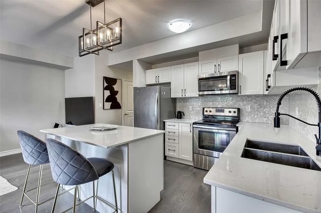 01 - 198 Pine Grove Rd, Condo with 2 bedrooms, 2 bathrooms and 2 parking in Vaughan ON | Image 22