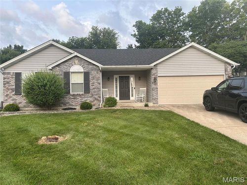 991 Reddington Oaks Ct, Saint Charles, MO, 63304-5071 | Card Image