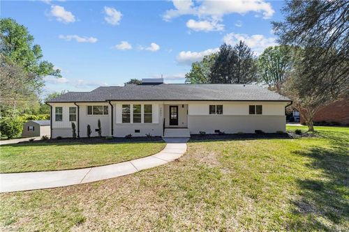 3807 W Friendly Ave, Greensboro, NC, 27410-5641 | Card Image