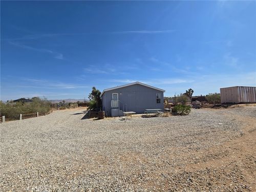 3300 Marvin Dr, Yucca Valley, CA, 92284-1367 | Card Image