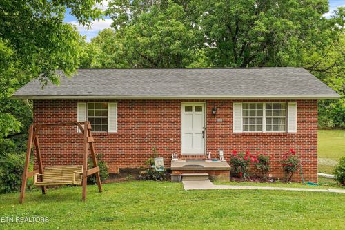 6301 S Ruggles Ferry Pike, Knoxville, TN, 37924-3622 | Card Image