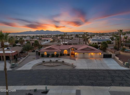 365 Jones Dr, Lake Havasu City, AZ, 86406-7564 | Card Image