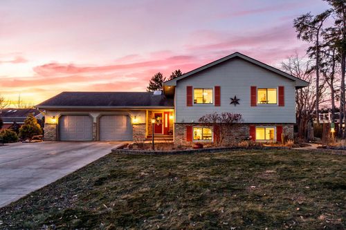 5427 Brittany Ct, White Bear Tp, MN, 55110-2202 | Card Image