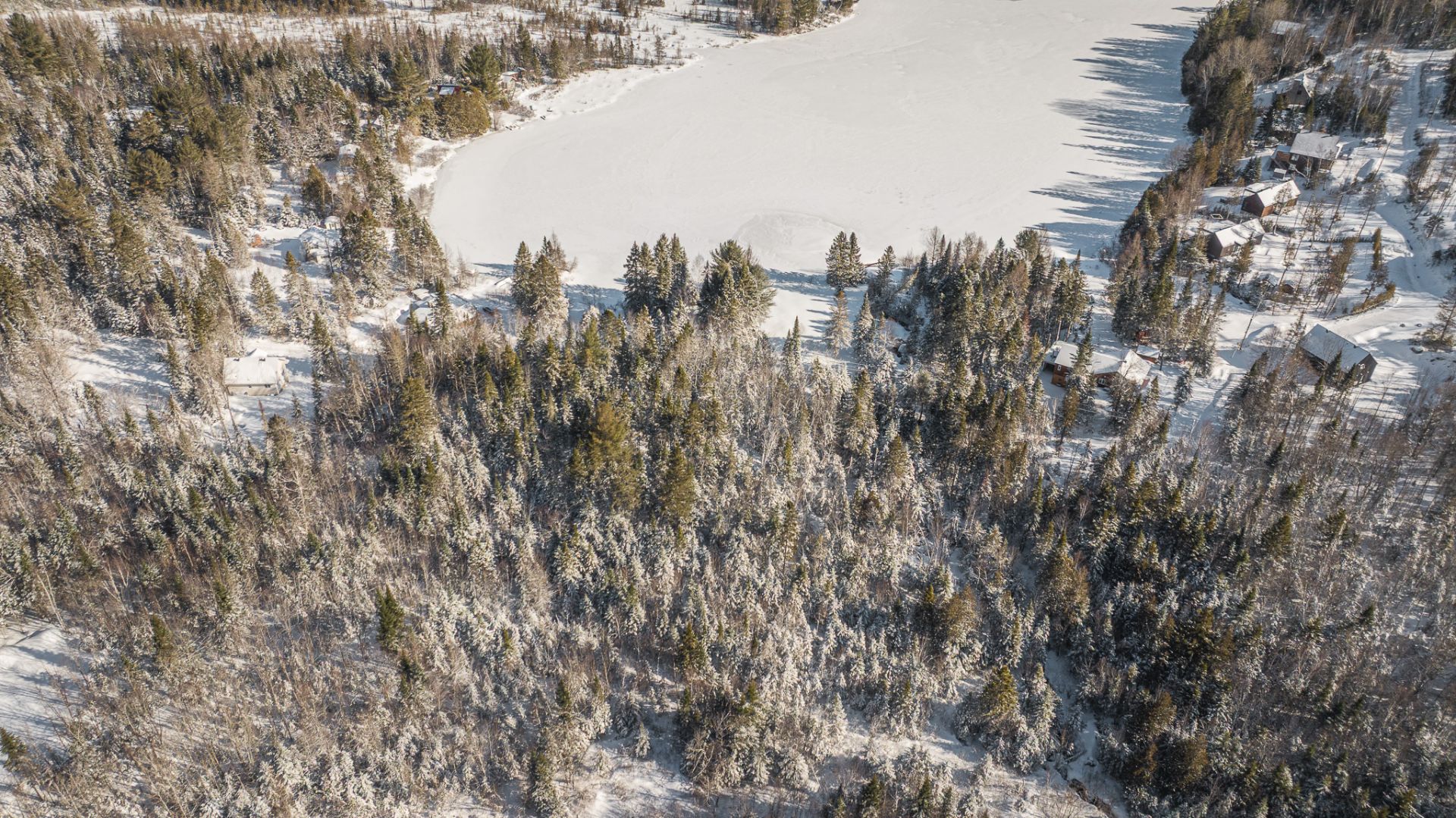 Land in Sainte-Marguerite-du-Lac-Masson