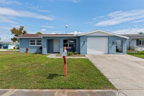 1752 Fairfield St, HOLIDAY, FL, 34691-4633 | Card Image