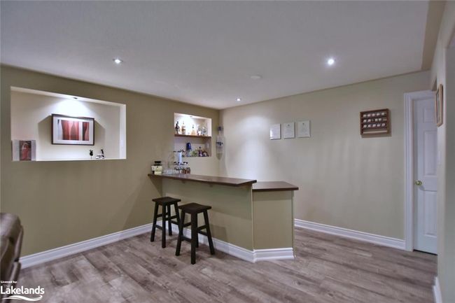36 47 Th St S, House other with 5 bedrooms, 3 bathrooms and 6 parking in Wasaga Beach ON | Image 26