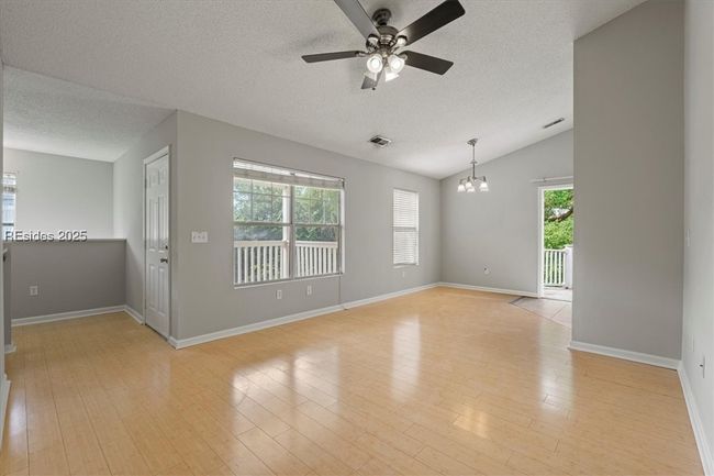 26F - 26 Old South Ct, Condo with 2 bedrooms, 2 bathrooms and null parking in Bluffton SC | Image 4