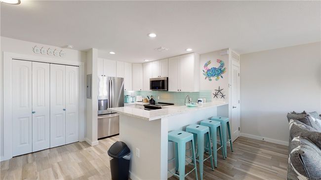 APT-201 - 4901 State Highway 361, Condo with 2 bedrooms, 2 bathrooms and null parking in Port Aransas TX | Image 15
