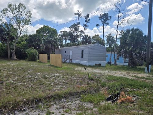 468 Ling St, Port St. Joe, FL, 32456-5011 | Card Image