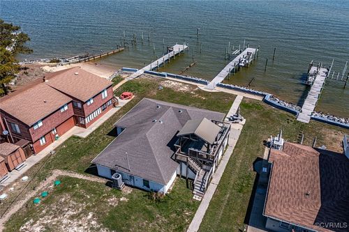 61 Judith Sound Cir, Lottsburg, VA, 22511-2223 | Card Image