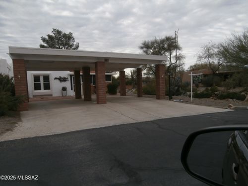 297 N Paseo De Los Conquistadores, Green Valley, AZ, 85614-3137 | Card Image