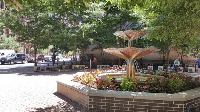 Neighborhood Fountain | Image 21