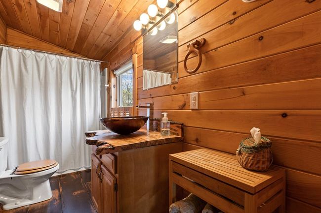 0 Hemlock Dr, Home with 2 bedrooms, 2 bathrooms and null parking in Suches GA | Image 20