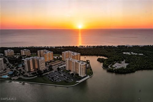 1005-17 Bluebill Ave, NAPLES, FL, 34108-1764 | Card Image