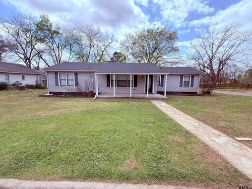 200 E Myrtle St, Winnsboro, TX, 75494-3236 | Card Image