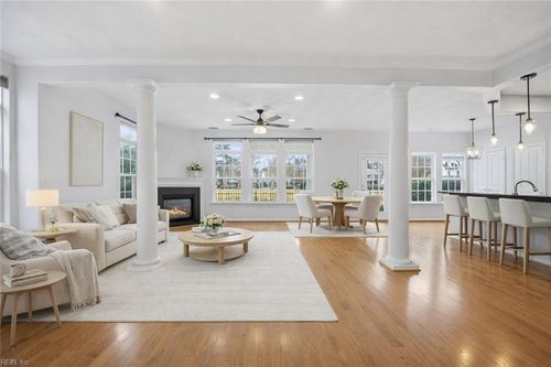 5453 Paperwhite Ln, Virginia Beach, VA, 23455-2270 | Card Image
