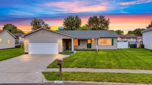 216 Westwood Dr, Circleville, OH, 43113-1547 | Card Image