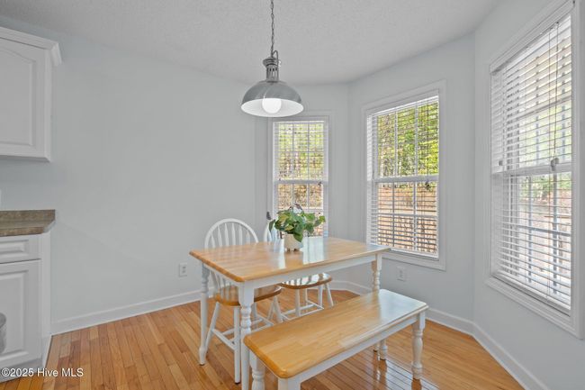 Breakfast nook. | Image 22