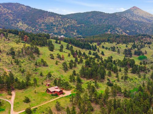 8238 Sugarloaf Rd, Boulder, CO, 80302-9207 | Card Image