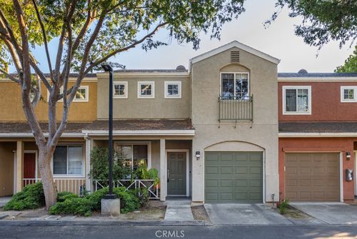 17 Carnegie, San Jose, CA, 95116 | Card Image