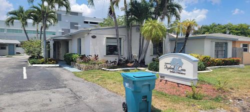 5935 Taft St, Hollywood, FL, 33021-4566 | Card Image