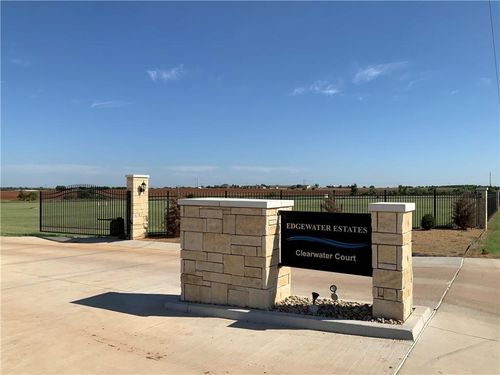 1905 Five Springs Court, Kingfisher, OK, 73750 | Card Image