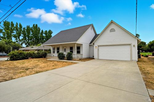 18231 Deer Hollow Rd, Hidden Valley Lake, CA, 95467-8004 | Card Image