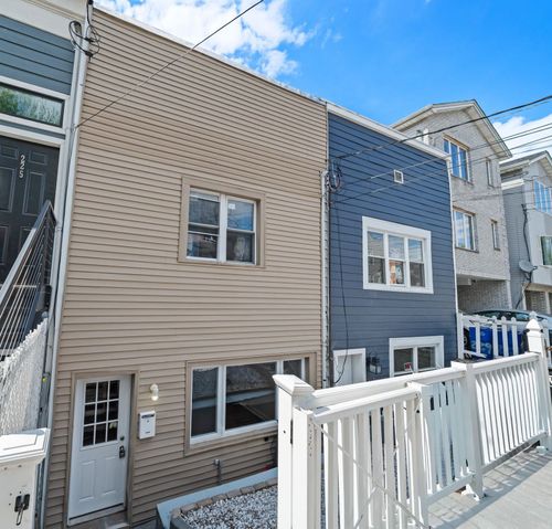 225.5 Terrace Ave, JC, Heights, NJ, 07307 | Card Image
