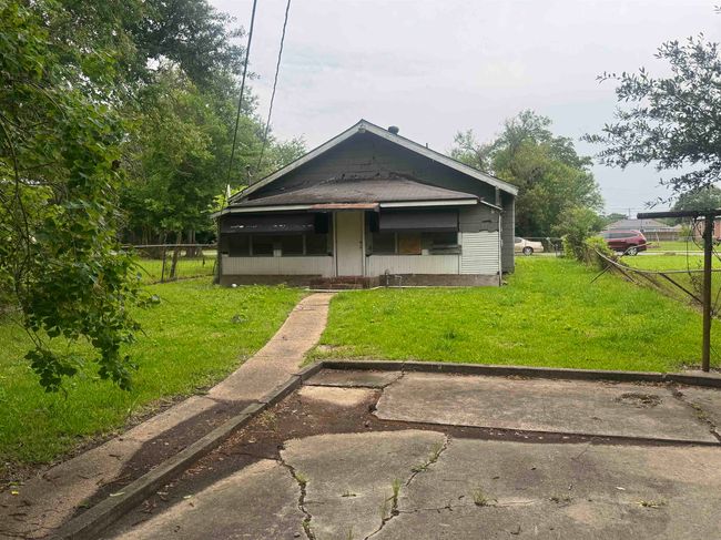 2726 13 Th St, House other with 2 bedrooms, 1 bathrooms and null parking in Port Arthur TX | Image 27