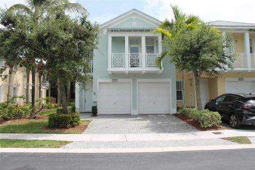 10770 Nw 74th Ln, Doral, FL, 33178-2198 | Card Image
