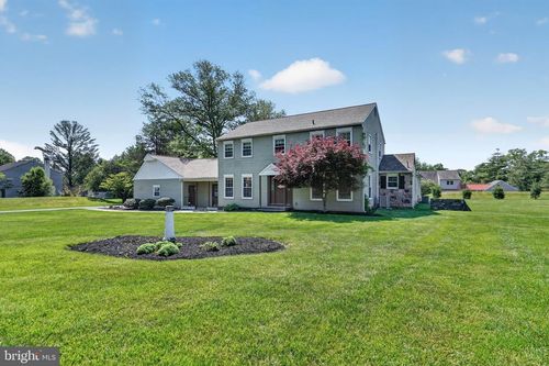 113 Glenwood Dr, WASHINGTON CROSSING, PA, 18977-1519 | Card Image