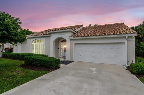 10223 Hunt Club Ln, Palm Beach Gardens, FL, 33418-4570 | Card Image