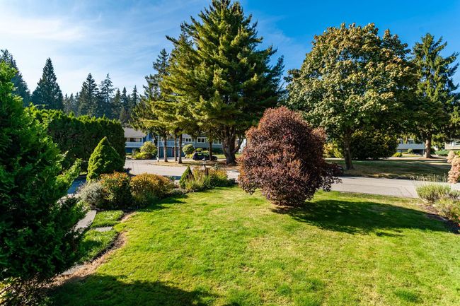 996 Weldon Court, House other with 5 bedrooms, 4 bathrooms and null parking in Port Moody BC | Image 34