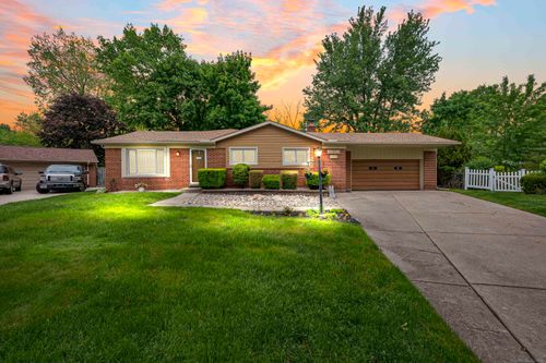 11971 Fairview Drive, Sterling Heights, MI, 48312 | Card Image