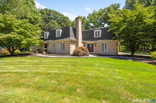570 Riverside Dr, Cheshire, CT, 06410-1836 | Card Image