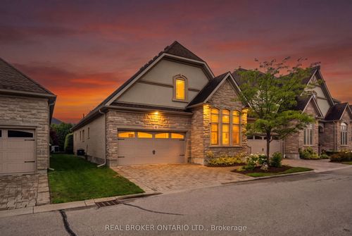 8-19 Simmonds Dr, Guelph, ON, N1E0H4 | Card Image